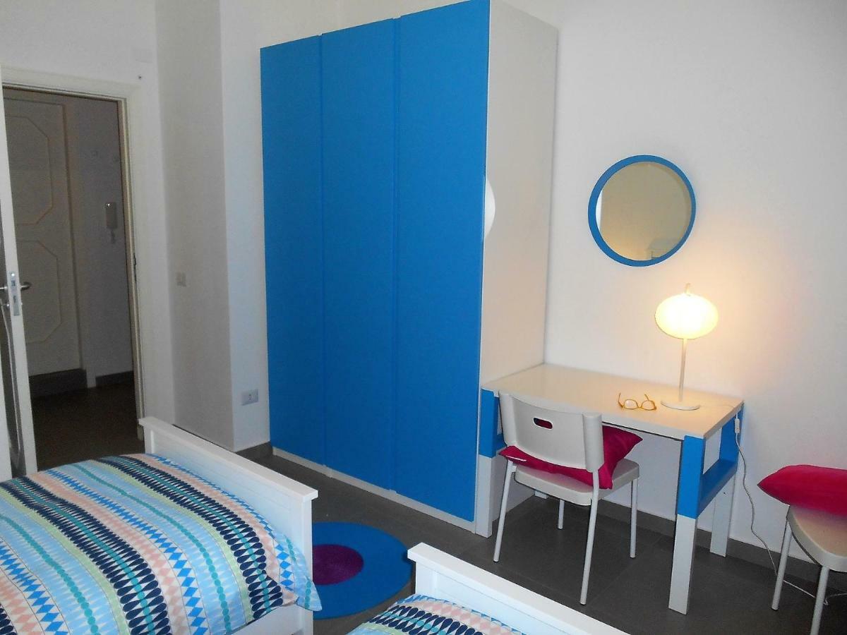 Casa Vacanza "Al Vicolo Delle Colonne" Salerno Eksteriør bilde